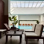 Apartment 19th Floor Luxury With Pool, Parking