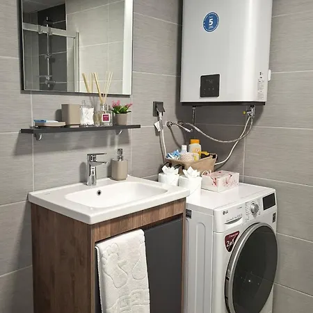 Διαμέρισμα 19th Floor Luxury With Pool, Parking Σκόπια